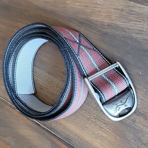 Chaco NWOT Men's Webbing Cinch Strap Belt
